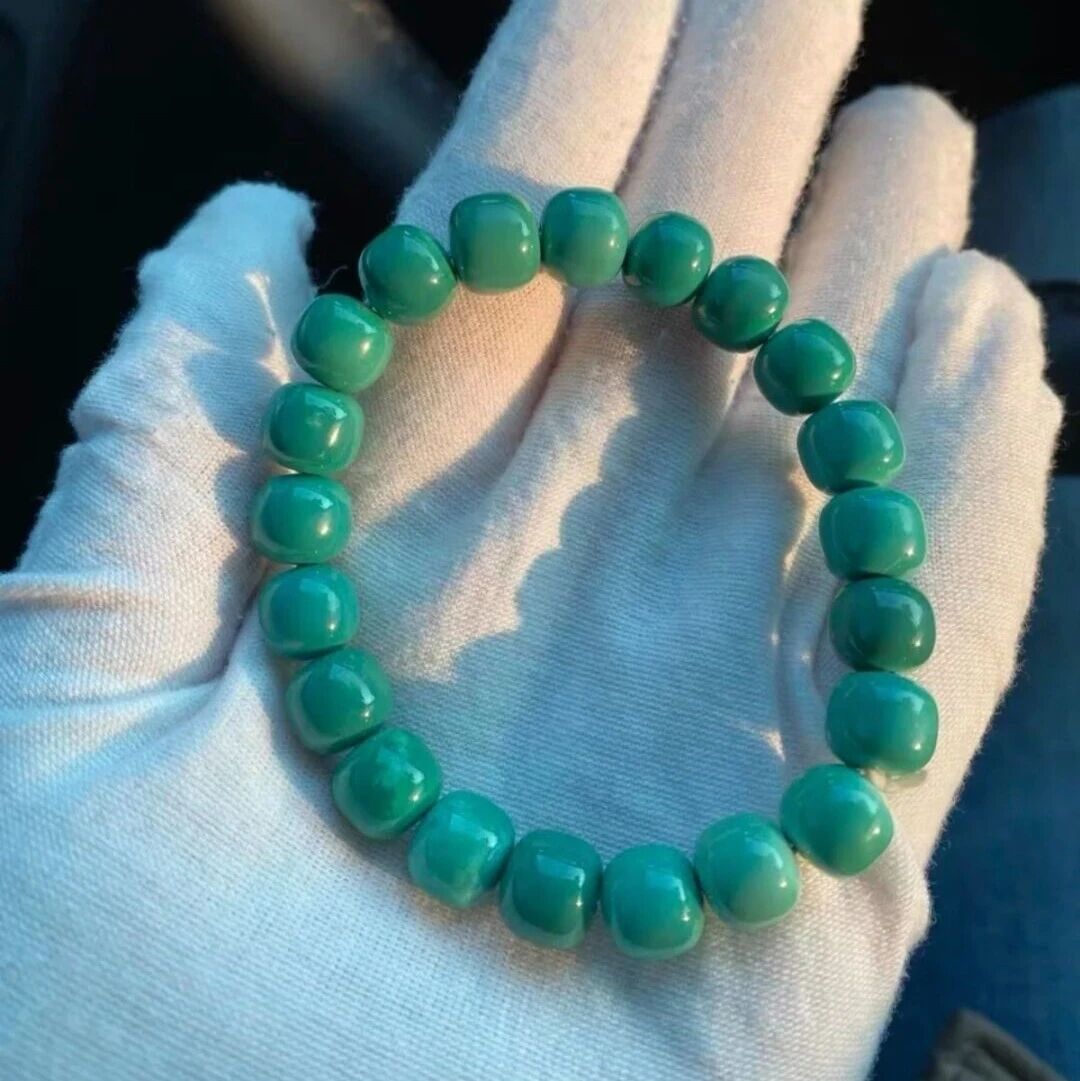 玩绿松石得有一种慢姿态